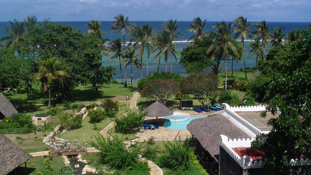 Hill Park Hotel - Tiwi Beach Dış mekan fotoğraf