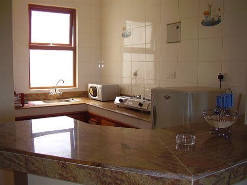 Hill Park Hotel - Tiwi Beach Dış mekan fotoğraf